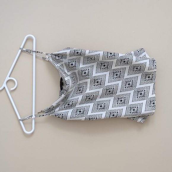 XS Banana Republic Factory Cowl Cami Adjustable Straps Black and Cream - Picture 1 of 11